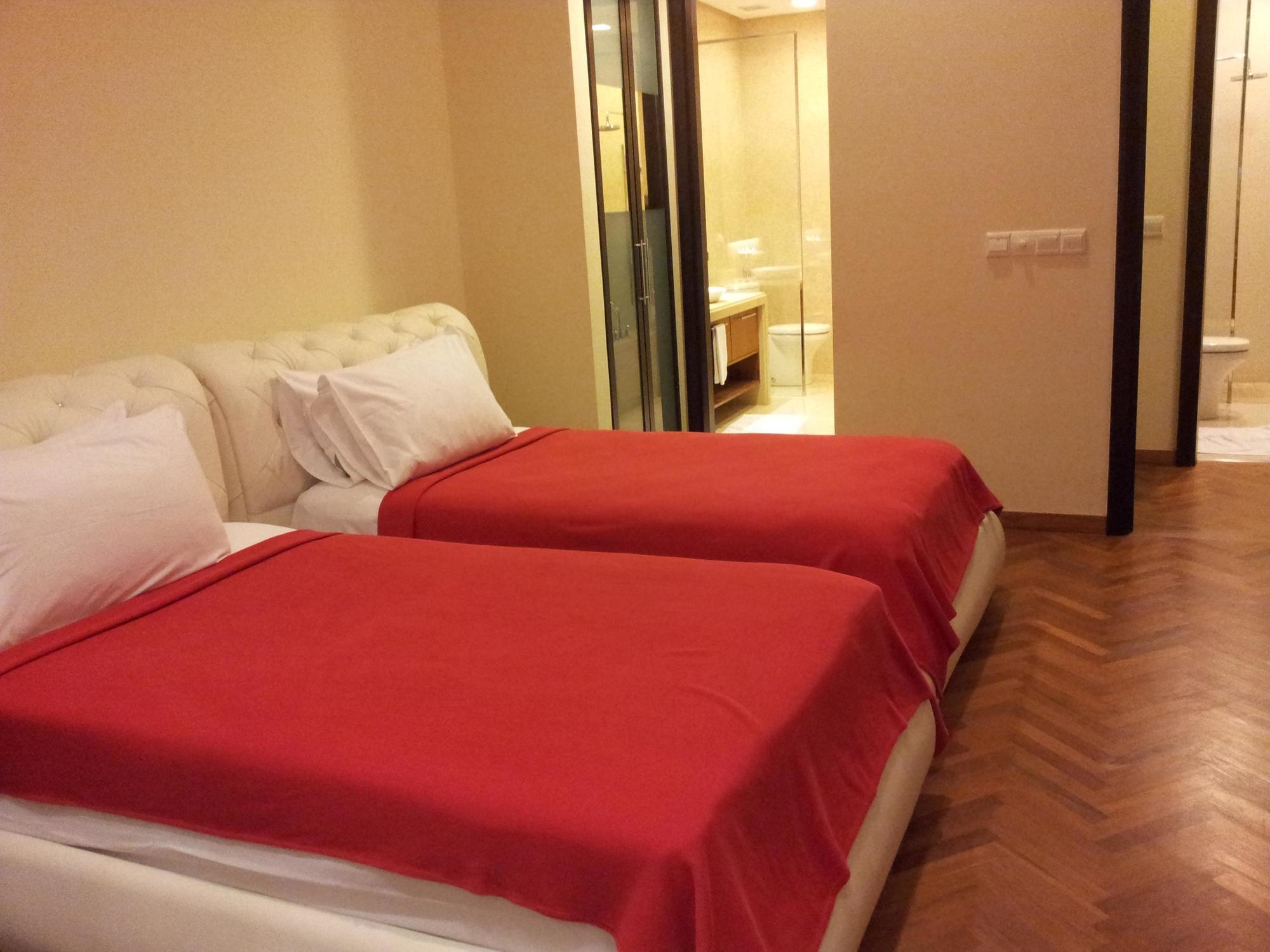 Straits Quay Marina Suites Tanjung Tokong Exterior foto